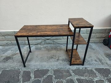 2 Scrivanie + Libreria 6 piani