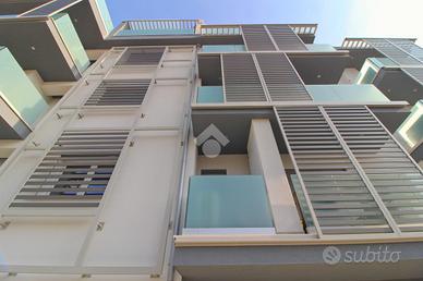 2 LOCALI A GIULIANOVA