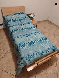 Letto singolo in legno,materasso Memory  e sedia