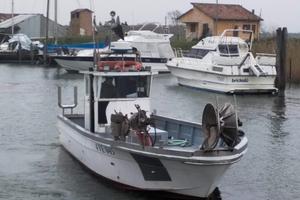 Barca da pesca con licenza