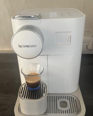 De’Longhi Nespresso Gran Lattissima EN640.B Bianca