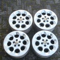 Cerchi ruote lega auto ricambi alfa fiat sportivi
