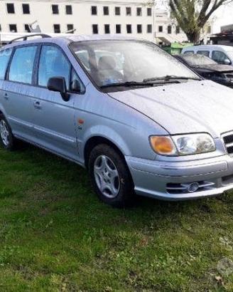 Ricambi Hyundai Trajet 2.0 Benzina Anno 2002