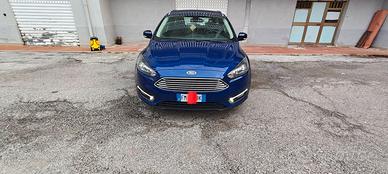 Ford  Focus 2015 120cavalli 158000km