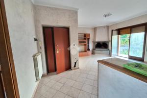 4 LOCALI A LABICO