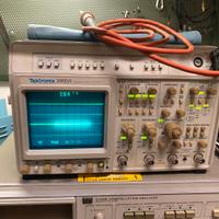 Tektronix 2465 DMM