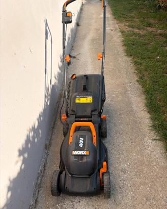 Macchinetta da tagliare l’erba work nitro 40 W