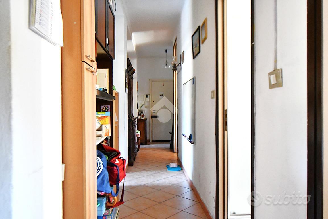 Apartment in Como, Como Sole, Caserme - Vista 5