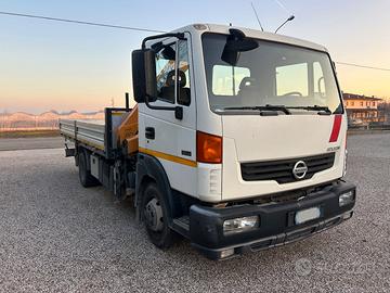 Nissan atleon 95.19 gru effer cassone fisso