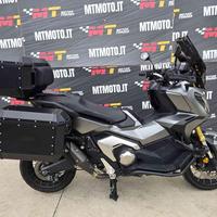 HONDA X-ADV Akrapovic Tris Valige Video 360