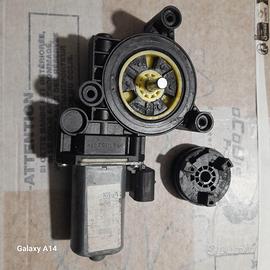 Alzacristalli Ford KA