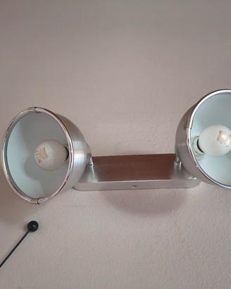 applique con 2 faretti orientabili