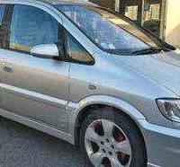 Opel Zafira anno 2004 2.0 dti SOLO RICAMBI