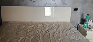 letto matrimoniale contenitore con rete 