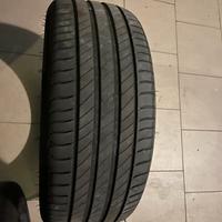 Gomme estive 22545R17