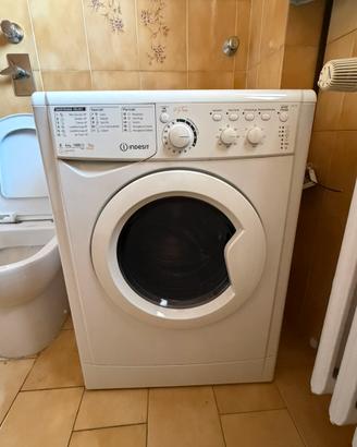 Lavatrice indesit