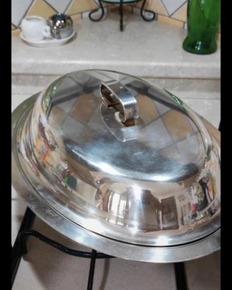 vassoio con cloche 