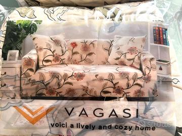 Copridivano 3 posti e 2 Copripoltrona nuovi