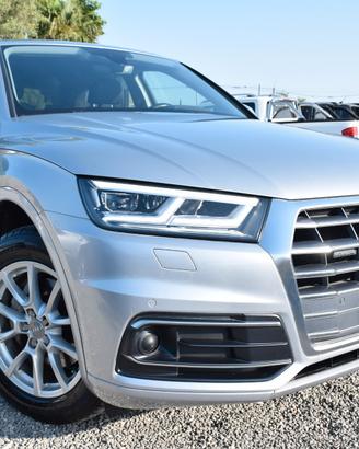 Audi Q5 4x4 2.0TDI 190CV quattro - AUTOM. S-Tronic