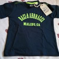 T-shirt baci e abbracci nuova