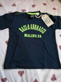 T-shirt baci e abbracci nuova