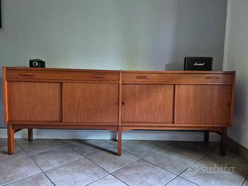 Sideboard / Mobile TV in Teak – VINTAGE loft