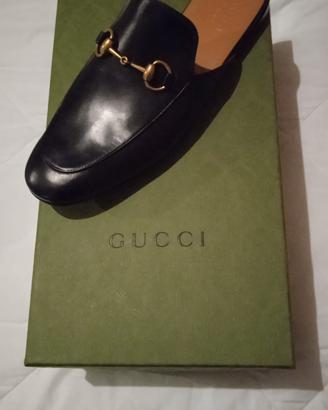 Slipper in pelle con Morsetto Princetown Gucci 