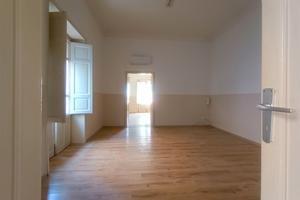 Locale Uffici Rif. A 006