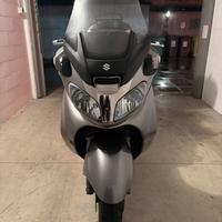 Suzuki Burgman 650 Executive ABS