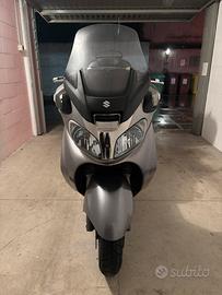 Suzuki Burgman 650 Executive ABS