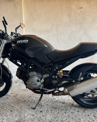 Ducati Monster 620 dark 24 kW con carter rotto