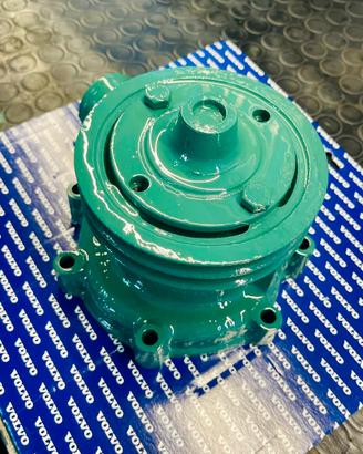 Pompa acqua Volvo Penta 200 150