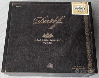 Davidoff Scatola Sigari Nicaragua Robusto Tubos
