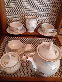 Elegante servizio da caffè degli anni '40 
