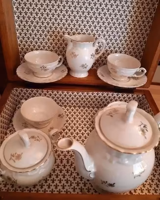 Elegante servizio da caffè degli anni '40 