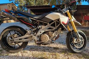 Aprilia Dorsoduro 750 2009