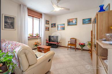 4 LOCALI A SAN MARTINO BUON ALBERGO