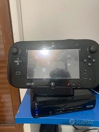 Wii u nera funzionante con 3 giochi omaggio