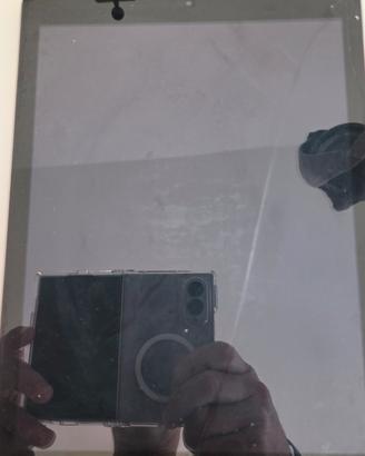 iPad Air A1475 Cellular funzionante vetro crepato