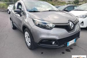 RENAULT - Captur 0.9 tce Live s&s 90cv