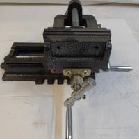 Morsa a carrello mm100