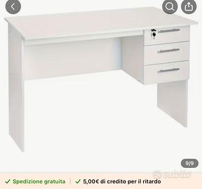 Scrivania nuova