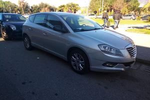 Lancia Delta 1.6 diesel 120 cv anno 2014