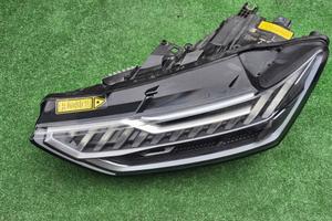 AUDI A7 S7 RS7 4K8 LASER Faro Fanale Sinistro SX