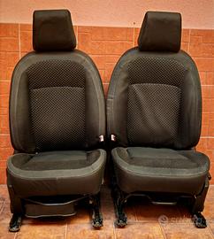 Tappezzeria Nissan Qashqai 1° Serie.