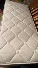 Letto singolo a molle insacchettate indipendenti