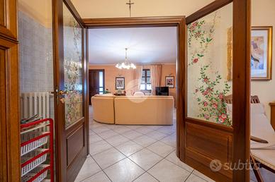 VILLA SINGOLA A NARZOLE