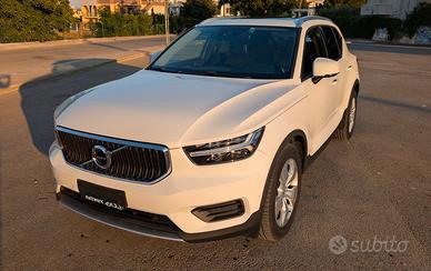 VOLVO XC40 AWD D4 Geartronic Business Plus