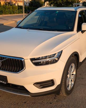 VOLVO XC40 AWD D4 Geartronic Business Plus