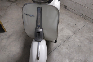 Vespa 50 special